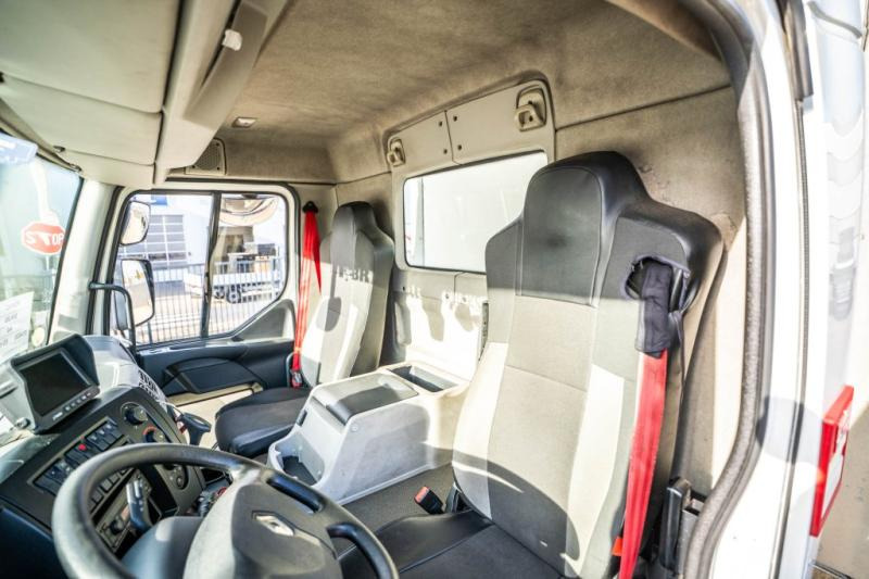 Lastbil varevogn Renault D14 250 + DHOLLANDIA 1.5T: billede 10 Lastbil varevogn Renault D14 250 + DHOLLANDIA 1.5T: billede 10