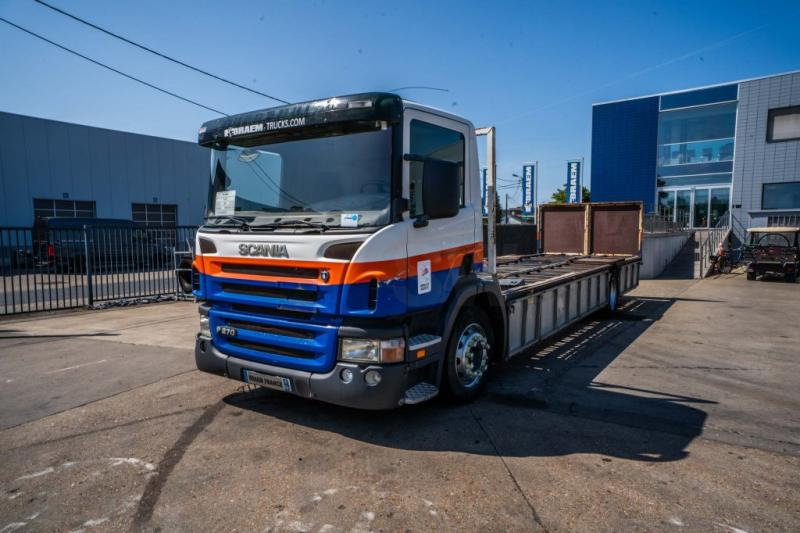 Scania P 270 (19T)- PORTE GAZ /10 PALETTES - Lastbil med lad: billede 1 Scania P 270 (19T)- PORTE GAZ /10 PALETTES - Lastbil med lad: billede 1