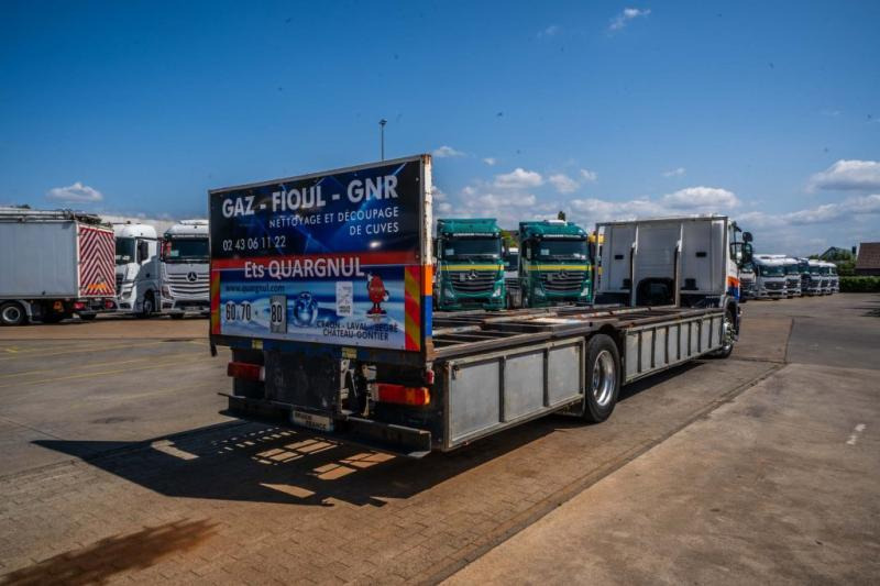 Scania P 270 (19T)- PORTE GAZ /10 PALETTES - Lastbil med lad: billede 4 Scania P 270 (19T)- PORTE GAZ /10 PALETTES - Lastbil med lad: billede 4