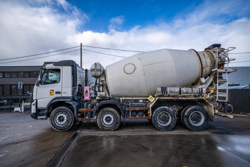 Leje en Volvo FMX 410 BB+LIEBHERR 9m3 Volvo FMX 410 BB+LIEBHERR 9m3: billede 6