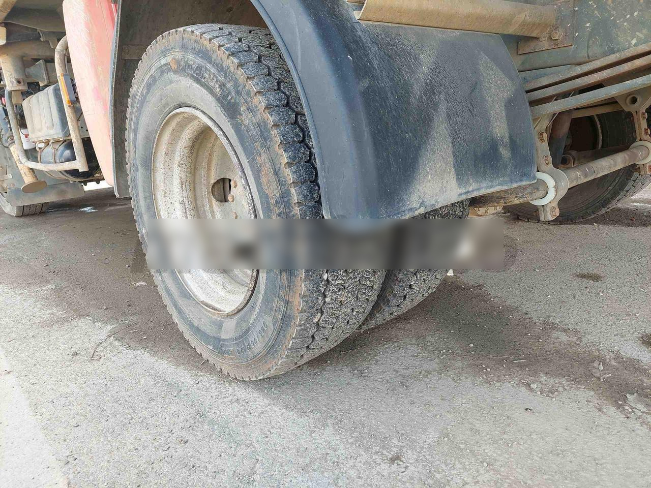 RENAULT MIDLUM 180 - Tipvogn lastbil: billede 2 RENAULT MIDLUM 180 - Tipvogn lastbil: billede 2