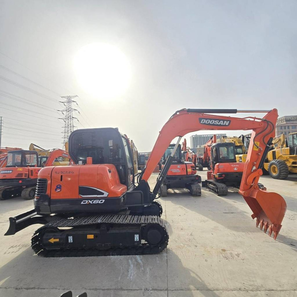 Doosan DX 60  - Minigravemaskine: billede 1 Doosan DX 60  - Minigravemaskine: billede 1