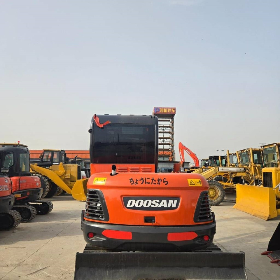 Doosan DX 60  - Minigravemaskine: billede 4 Doosan DX 60  - Minigravemaskine: billede 4