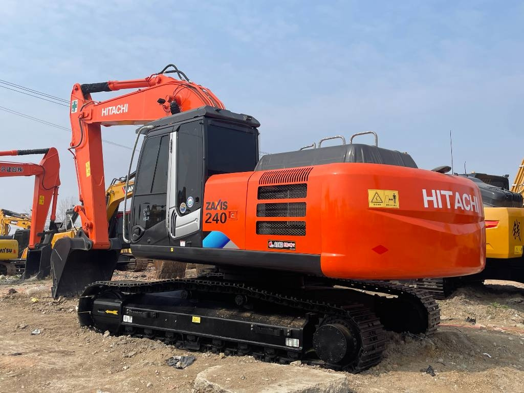 Hitachi ZX 240 - Bæltegravemaskine: billede 1 Hitachi ZX 240 - Bæltegravemaskine: billede 1