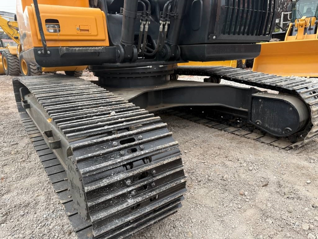 Leje en Hyundai HX 220  Hyundai HX 220: billede 6 Leje en Hyundai HX 220  Hyundai HX 220: billede 6