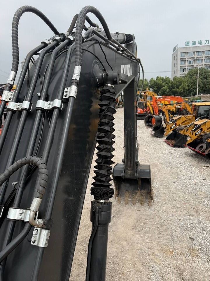 Leje en Hyundai HX 220  Hyundai HX 220: billede 8 Leje en Hyundai HX 220  Hyundai HX 220: billede 8