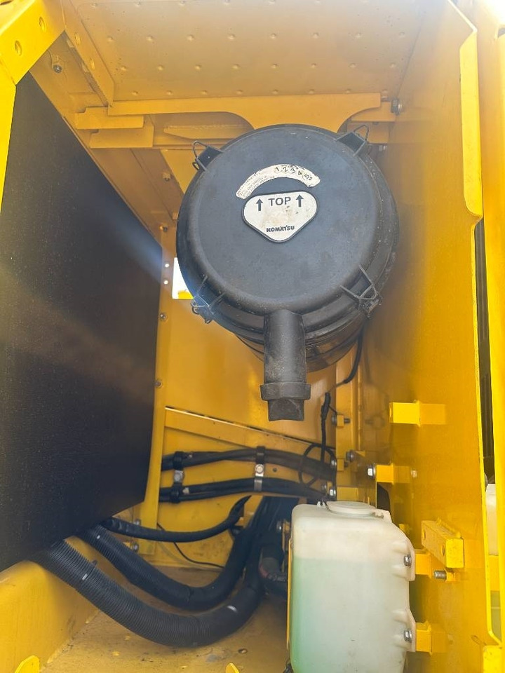 Komatsu PC 240  - Bæltegravemaskine: billede 5 Komatsu PC 240  - Bæltegravemaskine: billede 5