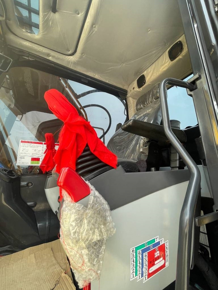 Komatsu PC 240 LC - Bæltegravemaskine: billede 4 Komatsu PC 240 LC - Bæltegravemaskine: billede 4