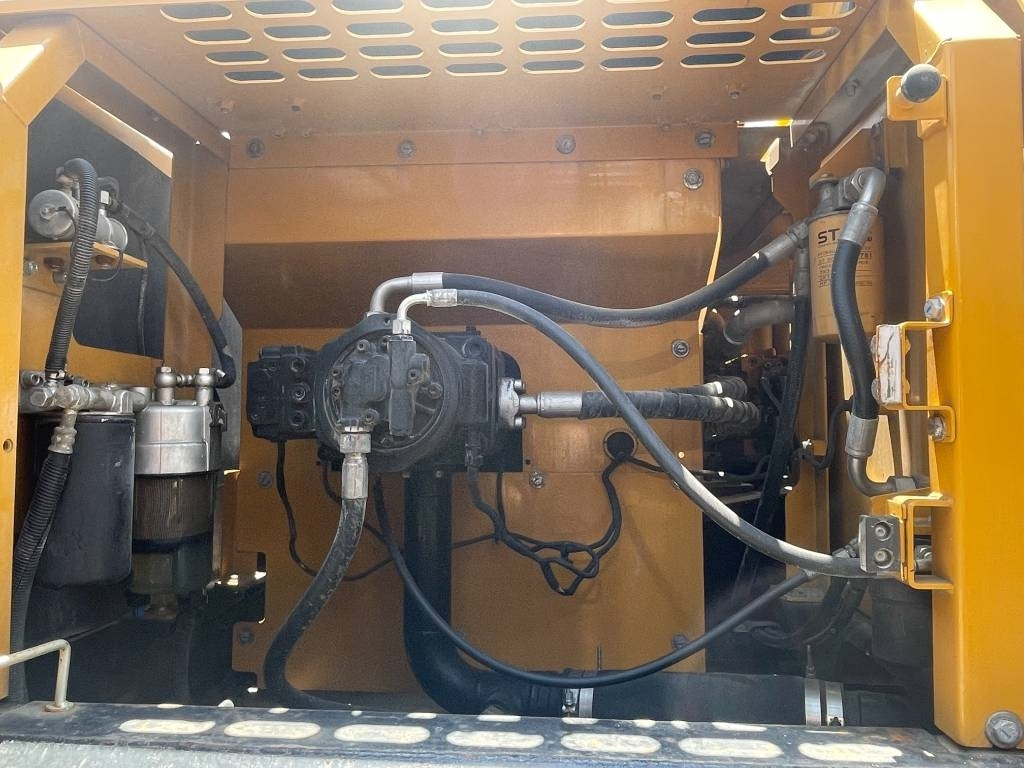 Sany 245H - Bæltegravemaskine: billede 5 Sany 245H - Bæltegravemaskine: billede 5