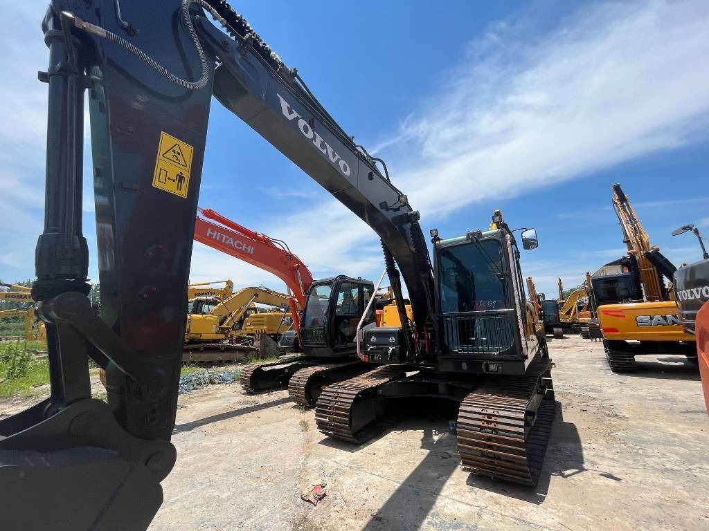 Volvo EC 140 - Bæltegravemaskine: billede 1 Volvo EC 140 - Bæltegravemaskine: billede 1