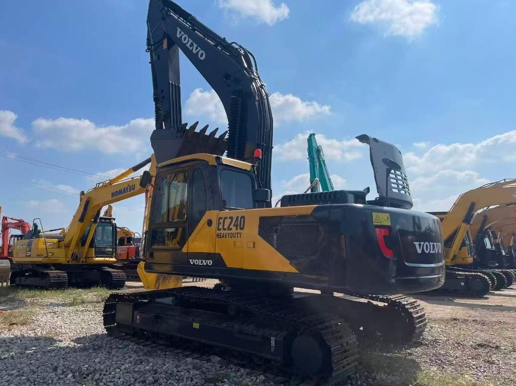 Volvo EC 240  - Bæltegravemaskine: billede 2 Volvo EC 240  - Bæltegravemaskine: billede 2