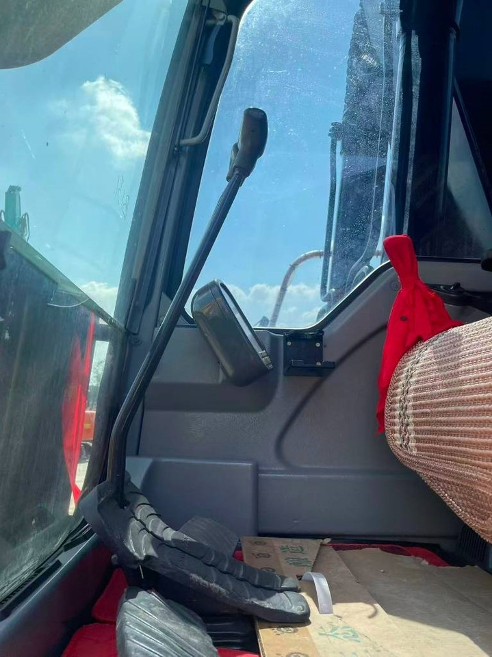 Volvo EC 240 - Bæltegravemaskine: billede 5 Volvo EC 240 - Bæltegravemaskine: billede 5