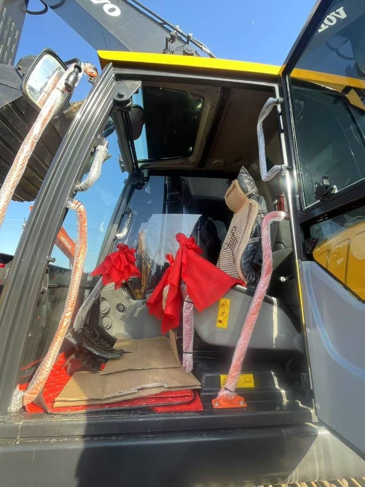 Volvo EC300  - Bæltegravemaskine: billede 2 Volvo EC300  - Bæltegravemaskine: billede 2