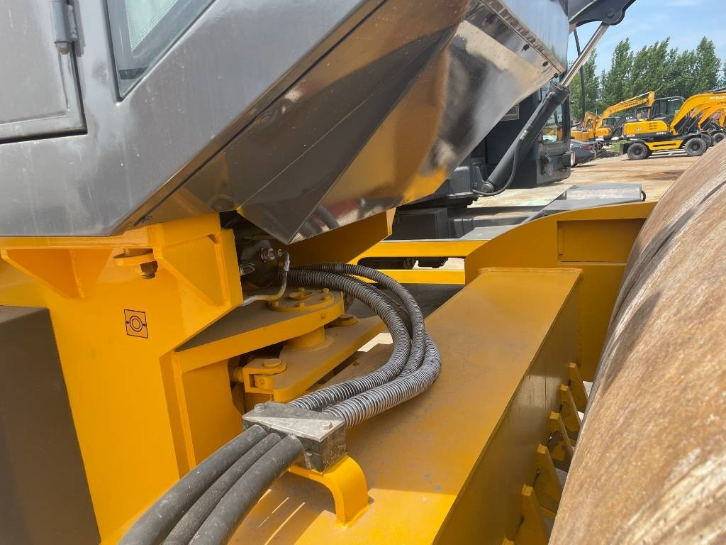 XCMG XS 223 J - Kompaktor: billede 3 XCMG XS 223 J - Kompaktor: billede 3