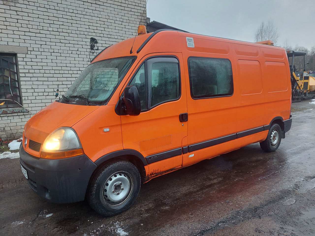 RENAULT - Mandskabsbil: billede 2 RENAULT - Mandskabsbil: billede 2