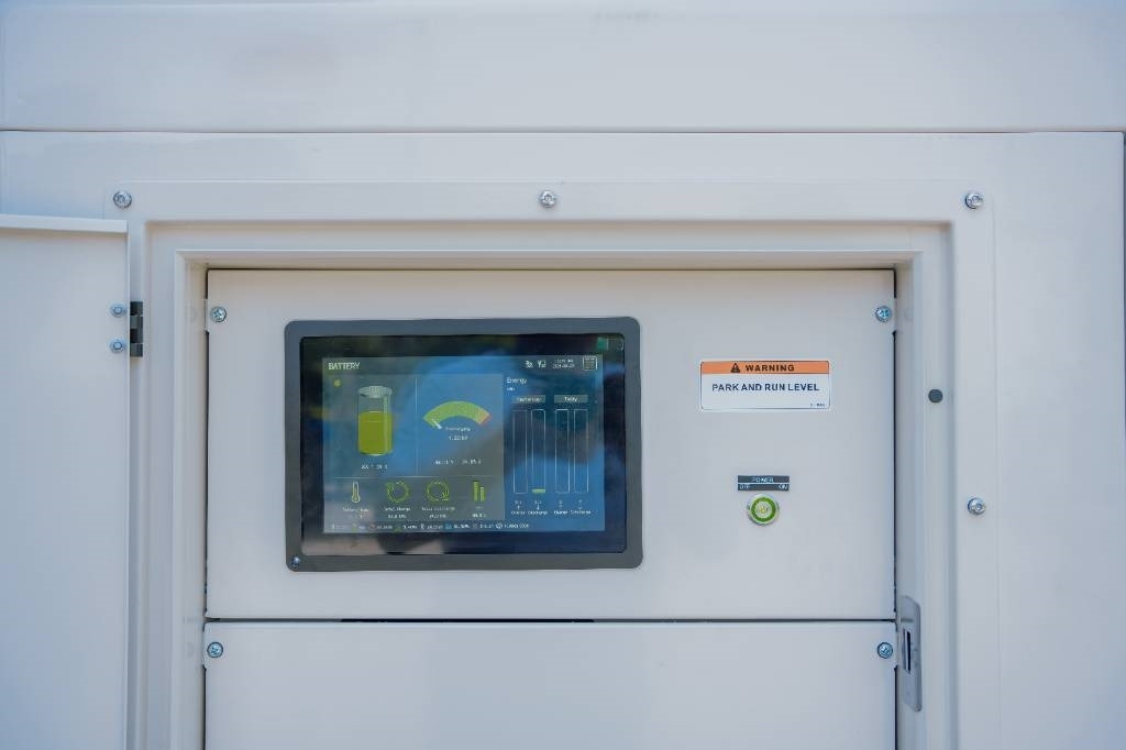 Ny Strømgenerator BES80S3 All In-One Energy System - 80 kVA-101.4kWh: billede 10