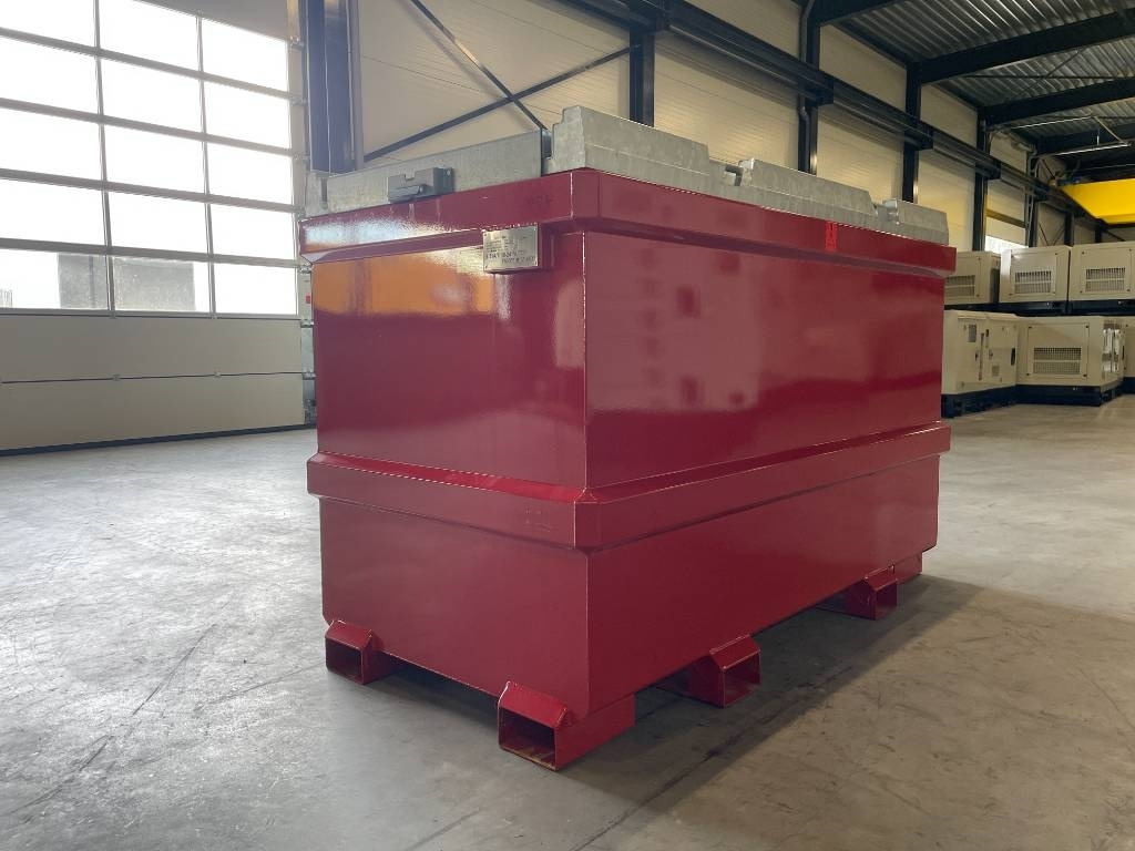 New Diesel Fuel Tank 2.200 Liter - DPX-31023 - Lagertank: billede 4 New Diesel Fuel Tank 2.200 Liter - DPX-31023 - Lagertank: billede 4