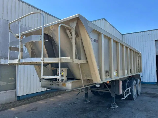 Benalu 2 Axle , 8 Tyres , Alu Tipper , Spring Suspension , Drum Brakes - Tipvogn sættevogn: billede 1 Benalu 2 Axle , 8 Tyres , Alu Tipper , Spring Suspension , Drum Brakes - Tipvogn sættevogn: billede 1