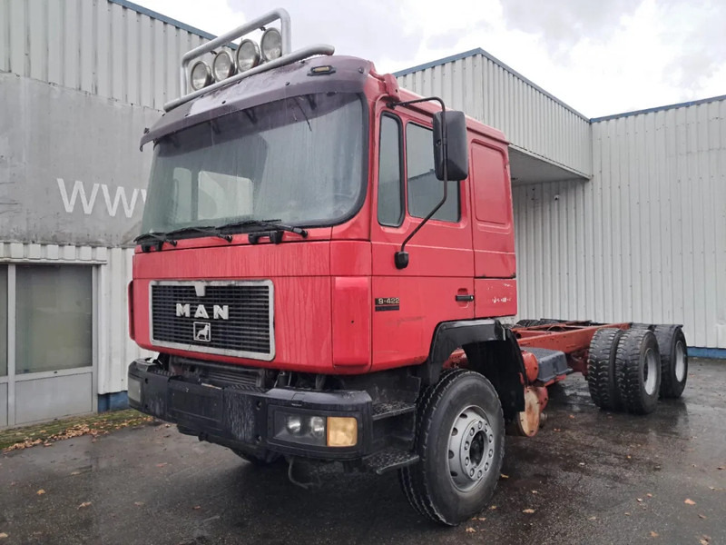 MAN 26-422 , 6x4 , Spring Suspension , ZF Manual Gearbox, Intarder - Lastbil chassis: billede 1 MAN 26-422 , 6x4 , Spring Suspension , ZF Manual Gearbox, Intarder - Lastbil chassis: billede 1
