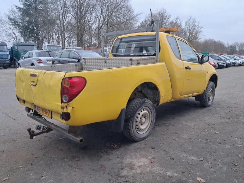 Mitsubishi L200 , 4x4 , 2.5 Di-D , NOT RUNNING !!!, FOR PARTS !!!! - Bil: billede 3 Mitsubishi L200 , 4x4 , 2.5 Di-D , NOT RUNNING !!!, FOR PARTS !!!! - Bil: billede 3