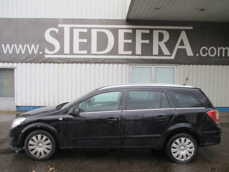 Opel Astra 1.7 CDTI , NOT RUNNING , Navi , Airco , lederen bekleding - Stationcar: billede 2 Opel Astra 1.7 CDTI , NOT RUNNING , Navi , Airco , lederen bekleding - Stationcar: billede 2