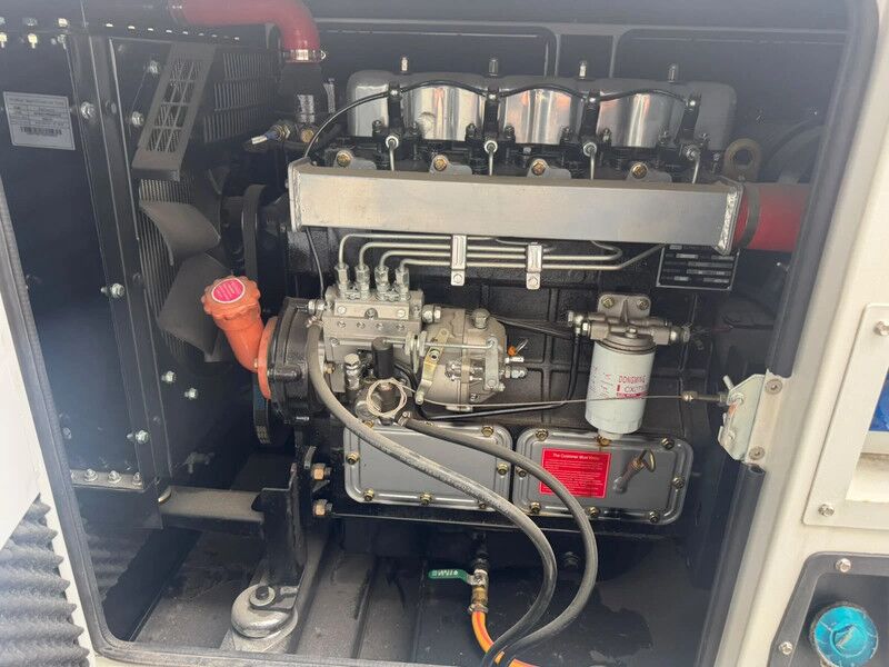 SLK GF2-30 , New Silent Diesel Generator , 37 KVa , 3 Phase - Strømgenerator: billede 5 SLK GF2-30 , New Silent Diesel Generator , 37 KVa , 3 Phase - Strømgenerator: billede 5