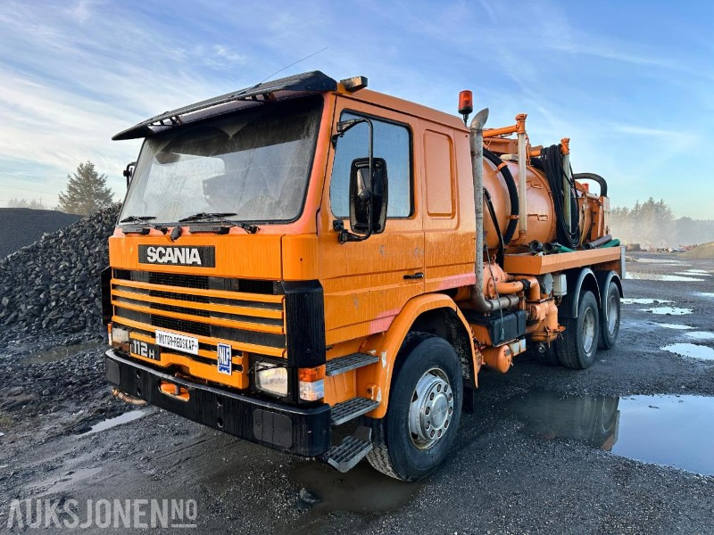 1984 Scania P112H 6X2 LSlamsuger / Sugebil – Motorredskap - Slamsugemaskine: billede 1 1984 Scania P112H 6X2 LSlamsuger / Sugebil – Motorredskap - Slamsugemaskine: billede 1