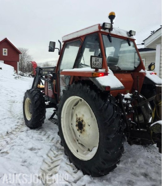 1986 Fiat 80-90 MVA FRI TRAKTOR MED FRONSKUFFE OG TRIMA FRONTLASTER - Traktor: billede 3 1986 Fiat 80-90 MVA FRI TRAKTOR MED FRONSKUFFE OG TRIMA FRONTLASTER - Traktor: billede 3