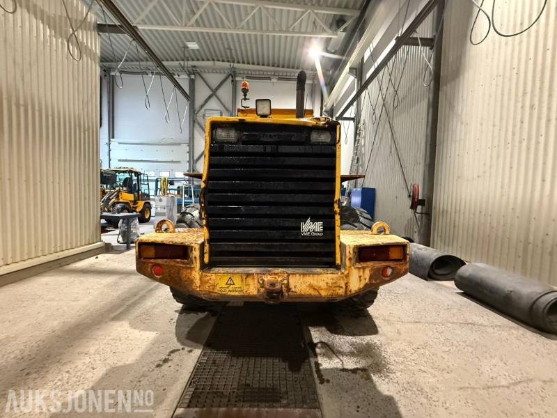 1986 Volvo L90 Hjullaster med skuffe - Gummihjulslæsser: billede 4 1986 Volvo L90 Hjullaster med skuffe - Gummihjulslæsser: billede 4