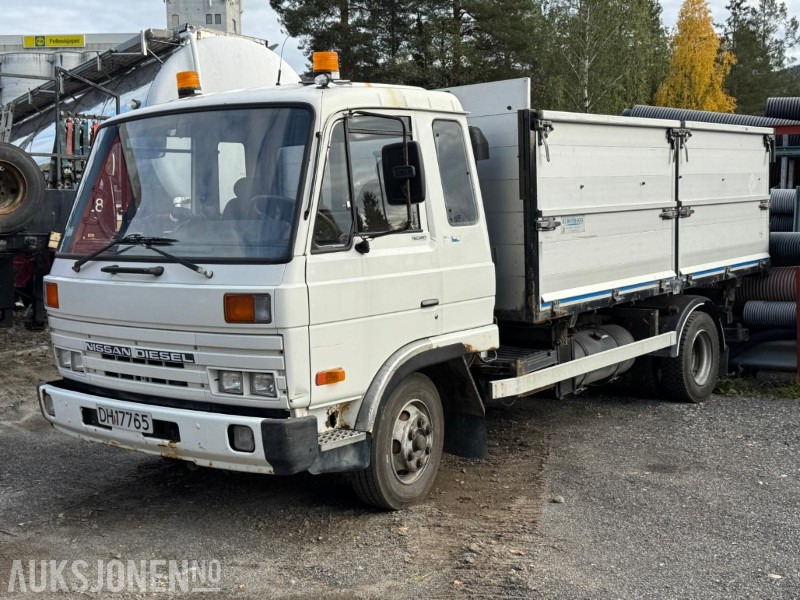 1993 Nissan Diesel planbil - Lastbil med lad: billede 1 1993 Nissan Diesel planbil - Lastbil med lad: billede 1