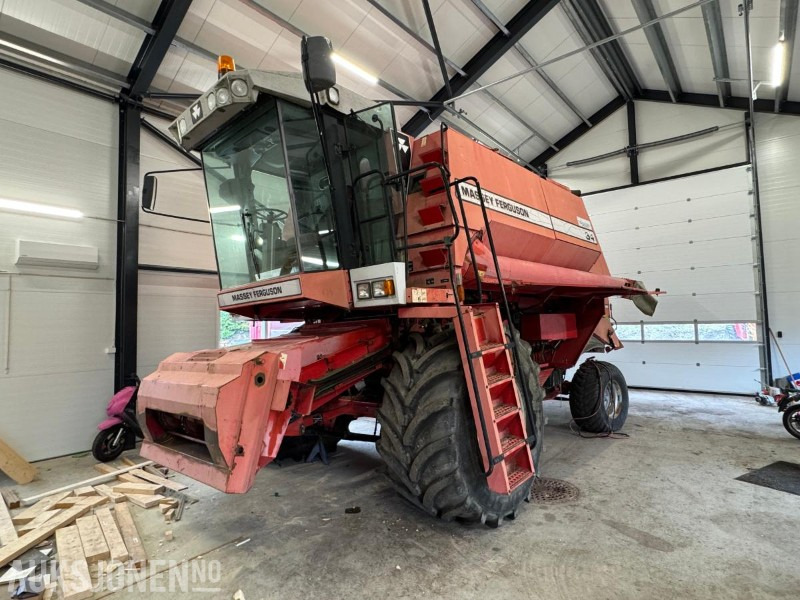1996 Massey Ferguson MF 34 skurtresker - Mejetærsker: billede 1 1996 Massey Ferguson MF 34 skurtresker - Mejetærsker: billede 1