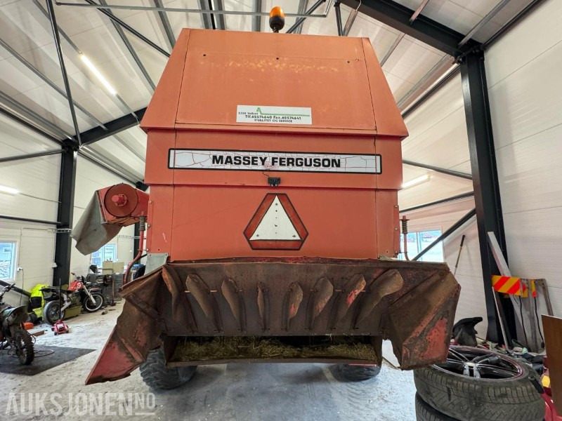 1996 Massey Ferguson MF 34 skurtresker - Mejetærsker: billede 4 1996 Massey Ferguson MF 34 skurtresker - Mejetærsker: billede 4