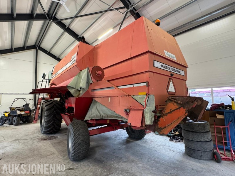 1996 Massey Ferguson MF 34 skurtresker - Mejetærsker: billede 3 1996 Massey Ferguson MF 34 skurtresker - Mejetærsker: billede 3
