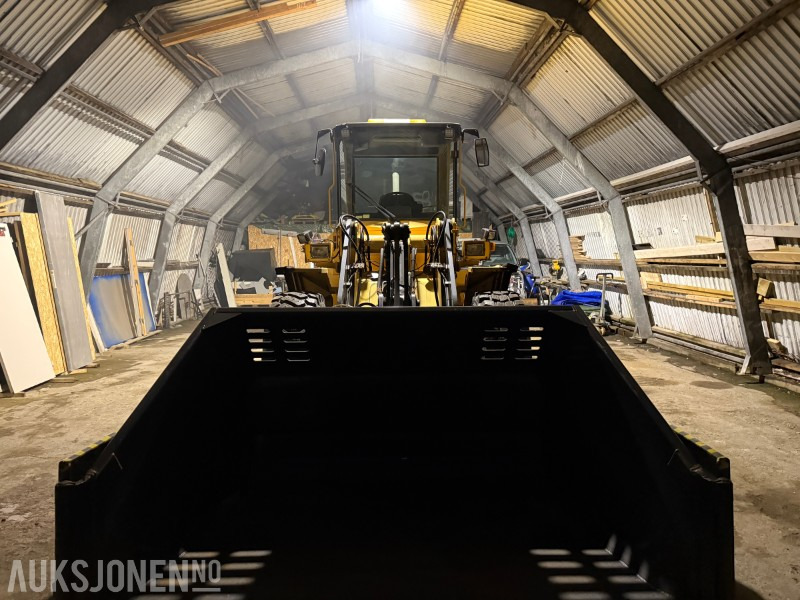 1996 Volvo L70C - Klappvinge - Sentralsmøring - 18 290t - Gummihjulslæsser: billede 2 1996 Volvo L70C - Klappvinge - Sentralsmøring - 18 290t - Gummihjulslæsser: billede 2