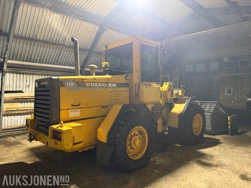 1996 Volvo L70C - Klappvinge - Sentralsmøring - 18 290t - Gummihjulslæsser: billede 5 1996 Volvo L70C - Klappvinge - Sentralsmøring - 18 290t - Gummihjulslæsser: billede 5