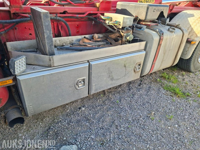 1999 Scania R144 - Lastbil med kran: billede 3 1999 Scania R144 - Lastbil med kran: billede 3