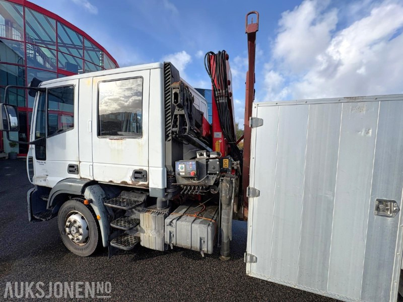 2004 Iveco 120E24 EUROCARGO kranbil - registrert for 5 sitteplasser - Lastbil med kran: billede 5 2004 Iveco 120E24 EUROCARGO kranbil - registrert for 5 sitteplasser - Lastbil med kran: billede 5