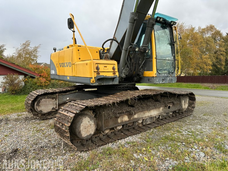 2004 Volvo EC210BLC - sertifisert, lang og kort bom og flere skuffer - Gravemaskine: billede 5 2004 Volvo EC210BLC - sertifisert, lang og kort bom og flere skuffer - Gravemaskine: billede 5
