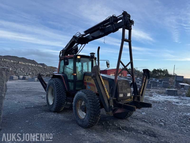 2005 Valmet 8100 Krantraktor - Hiab 099-4XS HiDuo med fjernstyring - Traktor: billede 4 2005 Valmet 8100 Krantraktor - Hiab 099-4XS HiDuo med fjernstyring - Traktor: billede 4