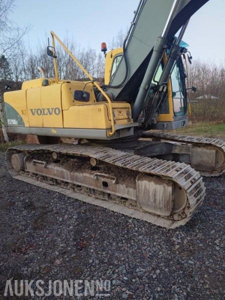 2006 Volvo EC 210B med Engcon EC20 tiltrotor, pusseskuff og graveskuff - Gravemaskine: billede 3 2006 Volvo EC 210B med Engcon EC20 tiltrotor, pusseskuff og graveskuff - Gravemaskine: billede 3
