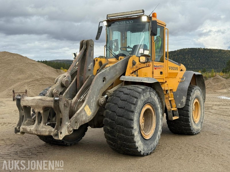 2006 Volvo L120E - Sentralsmøring - 14887 timer - Gummihjulslæsser: billede 1 2006 Volvo L120E - Sentralsmøring - 14887 timer - Gummihjulslæsser: billede 1