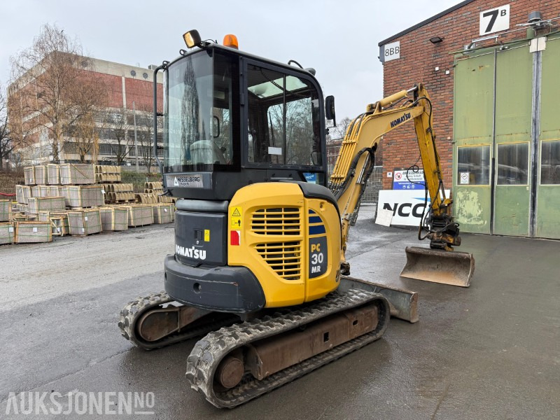 2007 Komatsu PC30 MR-2 minigraver med Engcon tiltrotator, lys, 1 skuffe, gummibelter, skjær - Minigravemaskine: billede 5 2007 Komatsu PC30 MR-2 minigraver med Engcon tiltrotator, lys, 1 skuffe, gummibelter, skjær - Minigravemaskine: billede 5