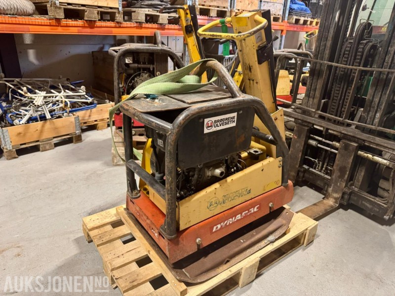 2008 Dynapac LG500 Vibroplate - Bygningsudstyr: billede 4 2008 Dynapac LG500 Vibroplate - Bygningsudstyr: billede 4