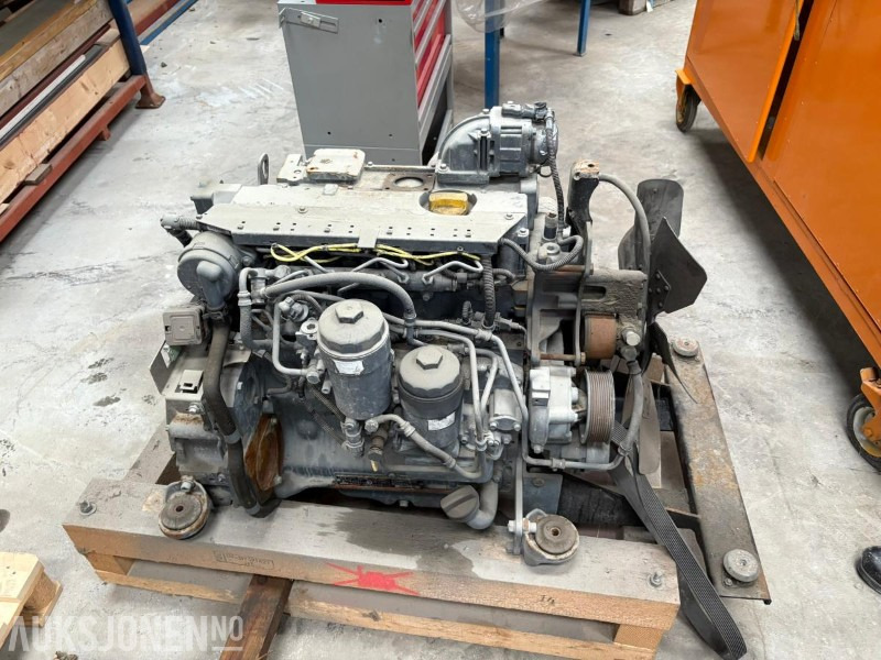 2010 KEESTRACK - DEUTZ motor / NY TURBO / NYE INJEKTORER - repobjekt/delemotor - Motor for Entreprenørmaskin: billede 2 2010 KEESTRACK - DEUTZ motor / NY TURBO / NYE INJEKTORER - repobjekt/delemotor - Motor for Entreprenørmaskin: billede 2