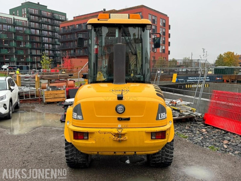 2010 Volvo L35B PRO HJULLASTER - 2711 TIMER, RYGGEKAMERA, DIFF.SPERRER, SKUFFE, HYDR. PALLEGAFLER, HURTIGKOBLING, TP-LINKAGE - Gummihjulslæsser: billede 5 2010 Volvo L35B PRO HJULLASTER - 2711 TIMER, RYGGEKAMERA, DIFF.SPERRER, SKUFFE, HYDR. PALLEGAFLER, HURTIGKOBLING, TP-LINKAGE - Gummihjulslæsser: billede 5