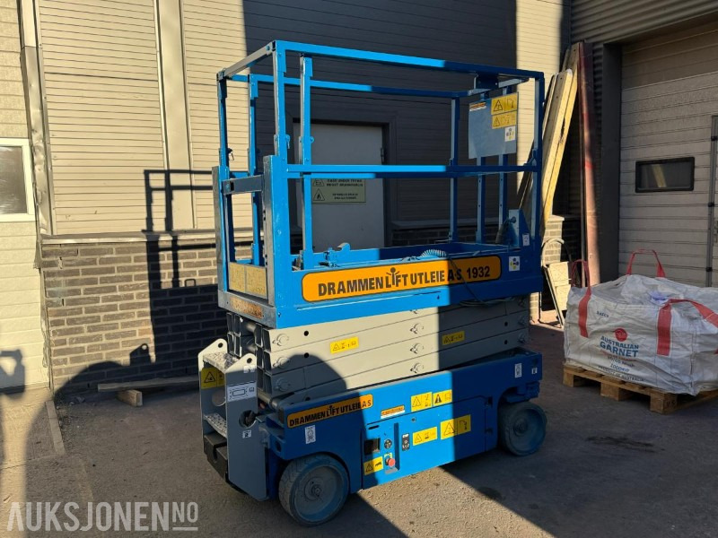 2011 Genie 1932 sakselift / 8 meter - Lift: billede 2 2011 Genie 1932 sakselift / 8 meter - Lift: billede 2