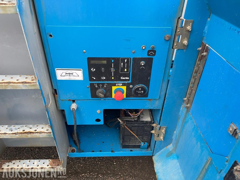 Lift 2011 Genie GS 4390 Sakselift, 1698 timer: billede 7