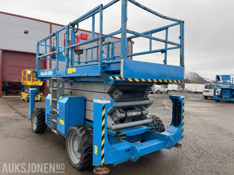 2011 Genie GS 4390 Sakselift, 1698 timer - Lift: billede 5 2011 Genie GS 4390 Sakselift, 1698 timer - Lift: billede 5