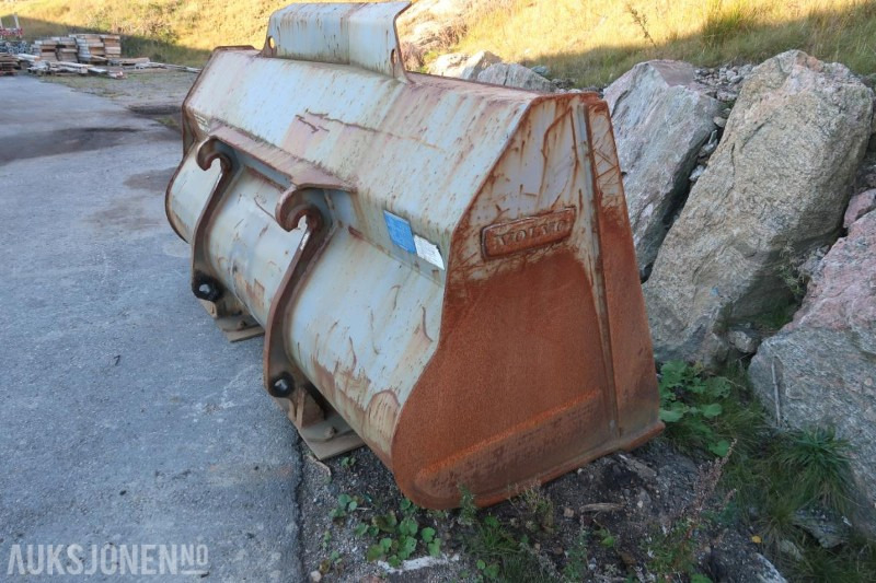 2012 Volvo Skuffe til hjullaster - L90 - 2600 liter - Gummihjulslæsser: billede 2 2012 Volvo Skuffe til hjullaster - L90 - 2600 liter - Gummihjulslæsser: billede 2