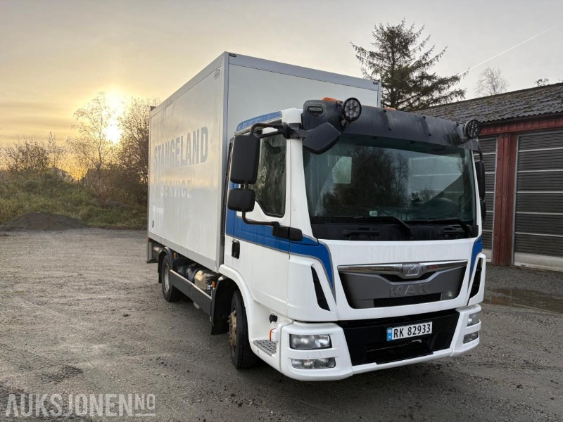 2013 MAN TGL8 220 4X2 Euro6T 3 seter servicevogn C1-reg. - Lastbil varevogn: billede 3 2013 MAN TGL8 220 4X2 Euro6T 3 seter servicevogn C1-reg. - Lastbil varevogn: billede 3